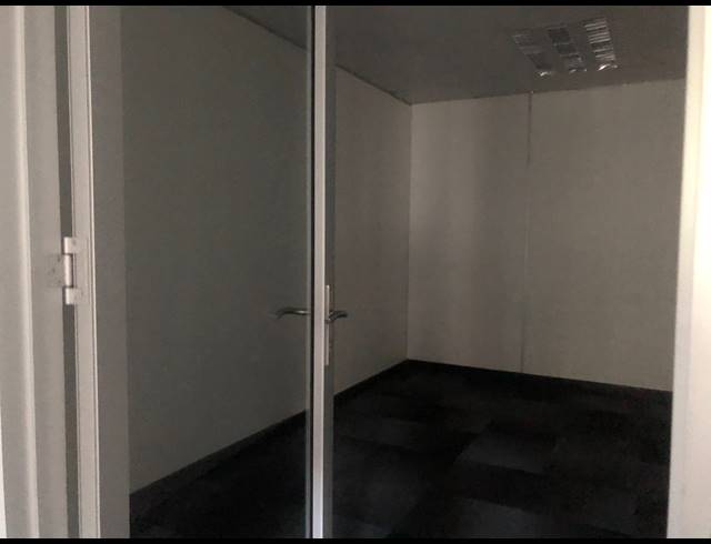 339M² OFFICE TO LET IN SANDTON CENTRAL